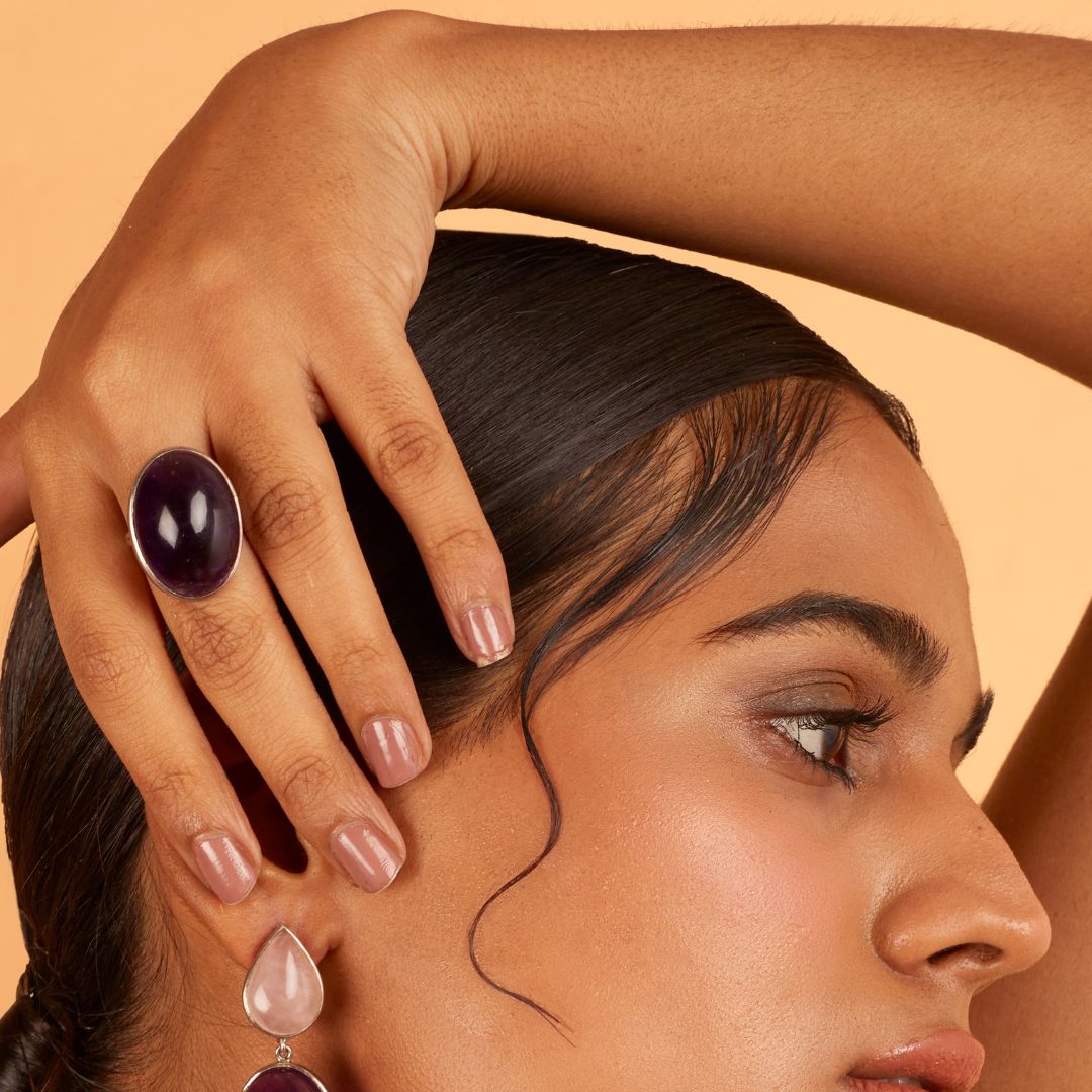 Classic Cabochon Amethyst Ring