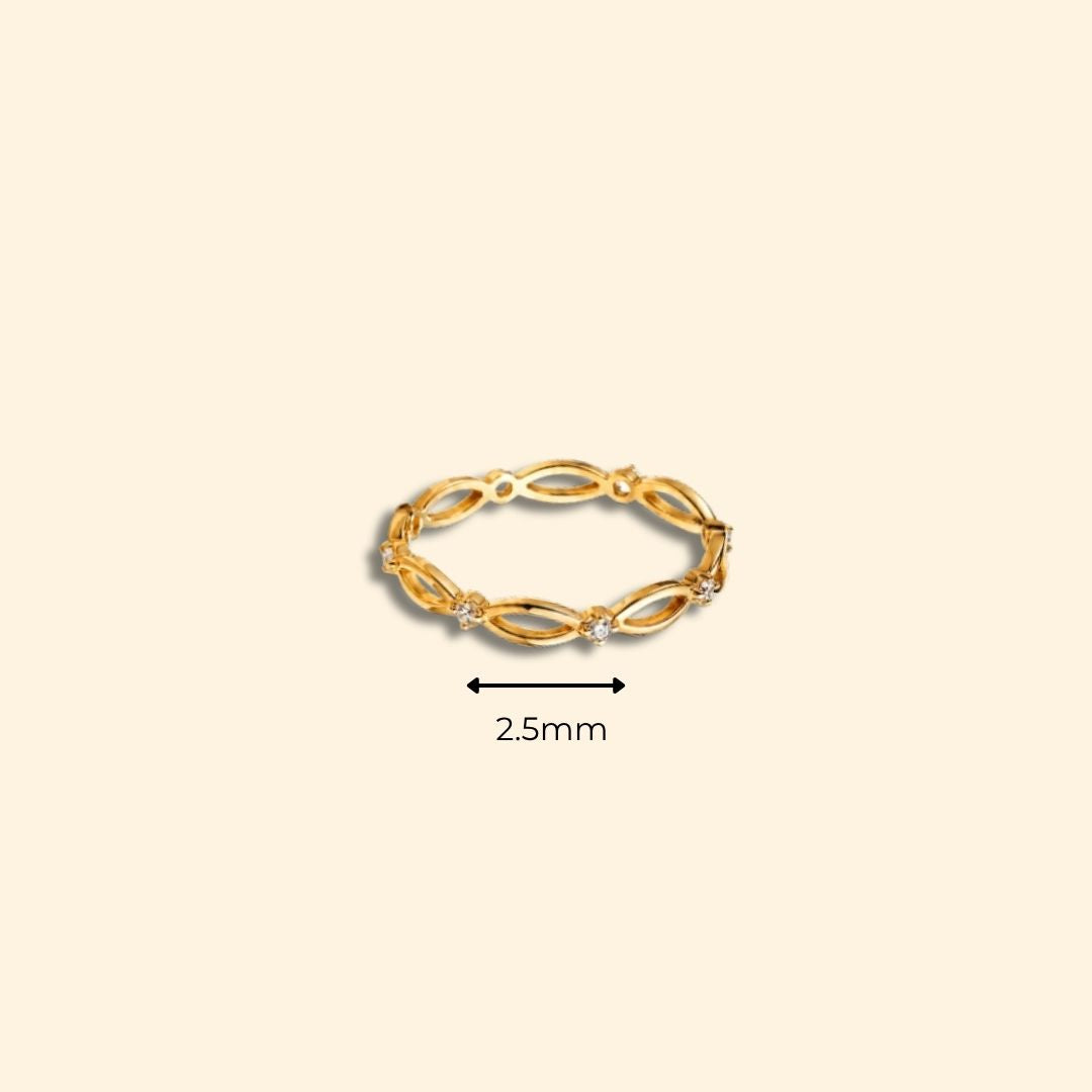Infinity Twist Diamond Band