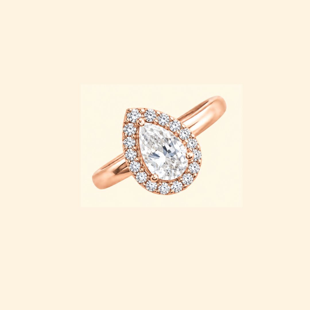 Corallina Pear Ring in Zirconia