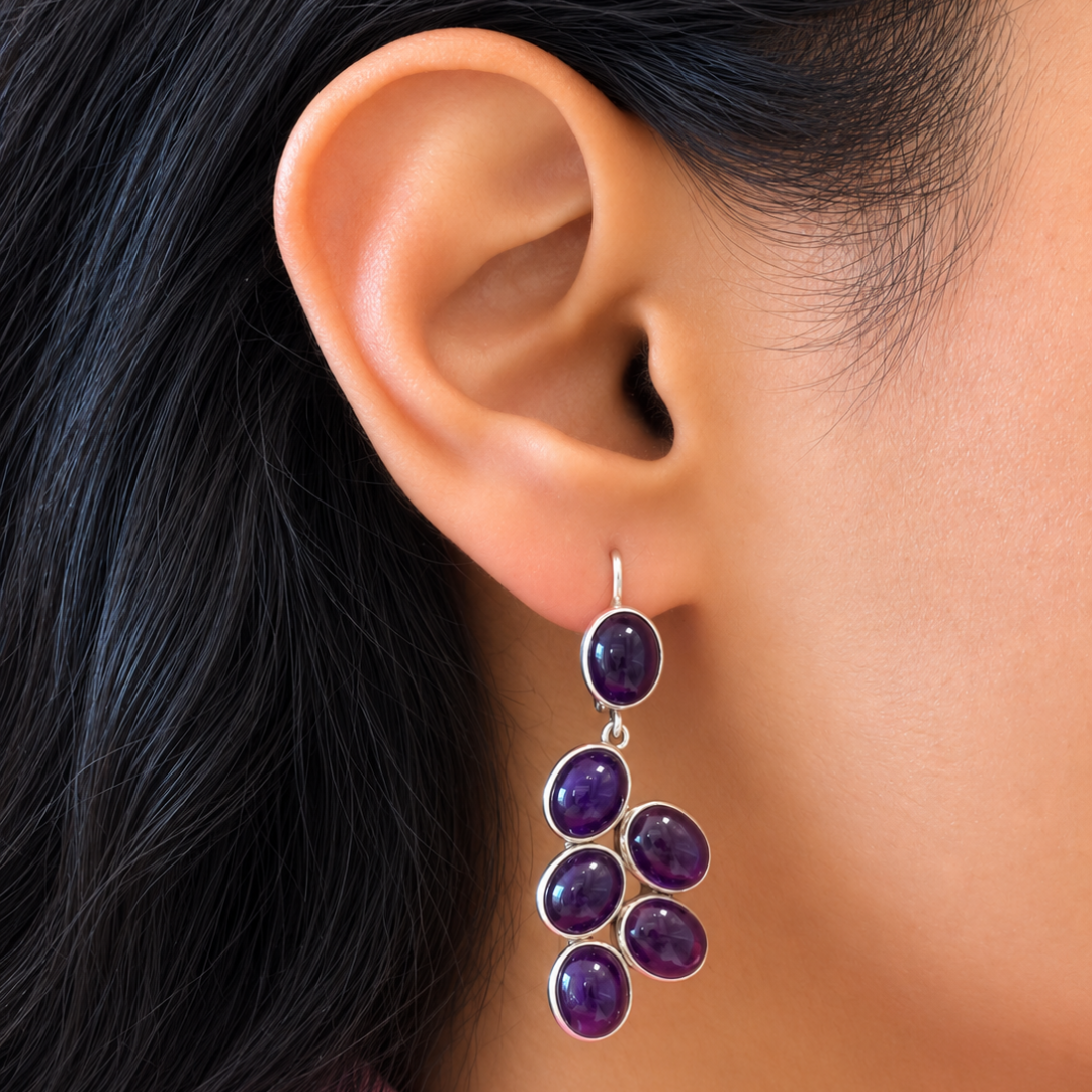 Grape Hanging Earrings in Amethyst