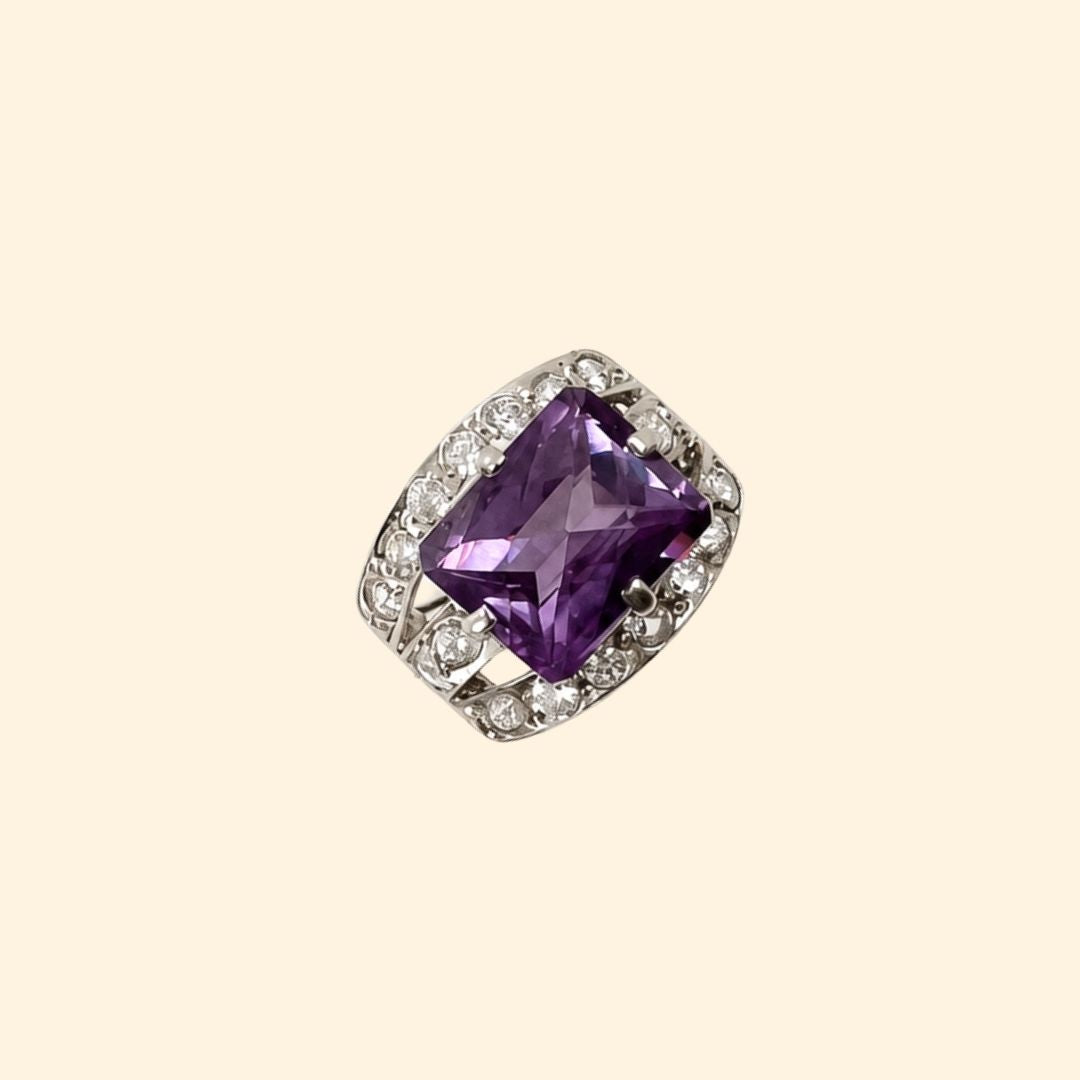 Earalia Ring In Alexandrite
