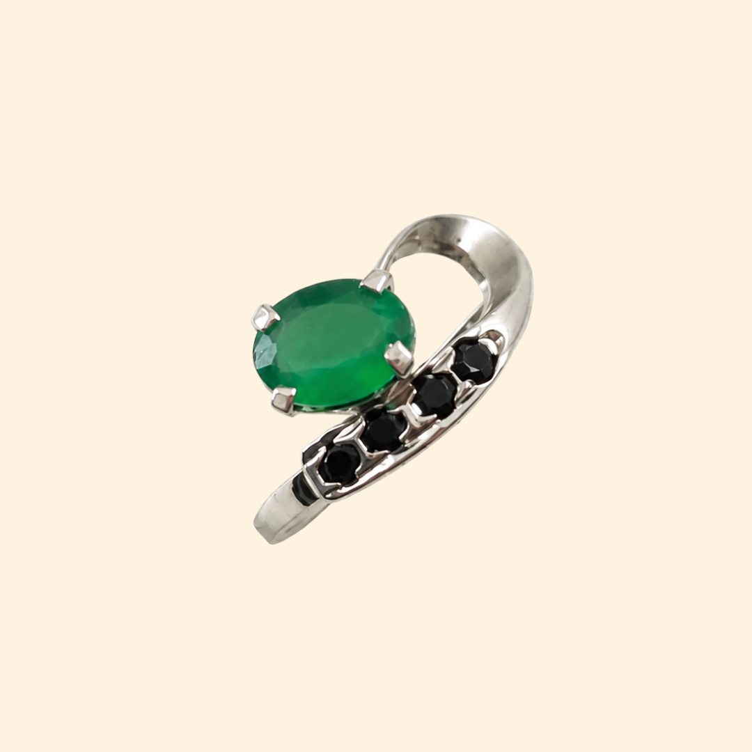 Vesper Green Onyx & Spinel Drop Ring