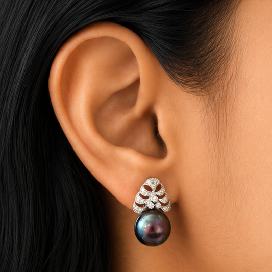 B'dazzling Earrings in Black Pearl