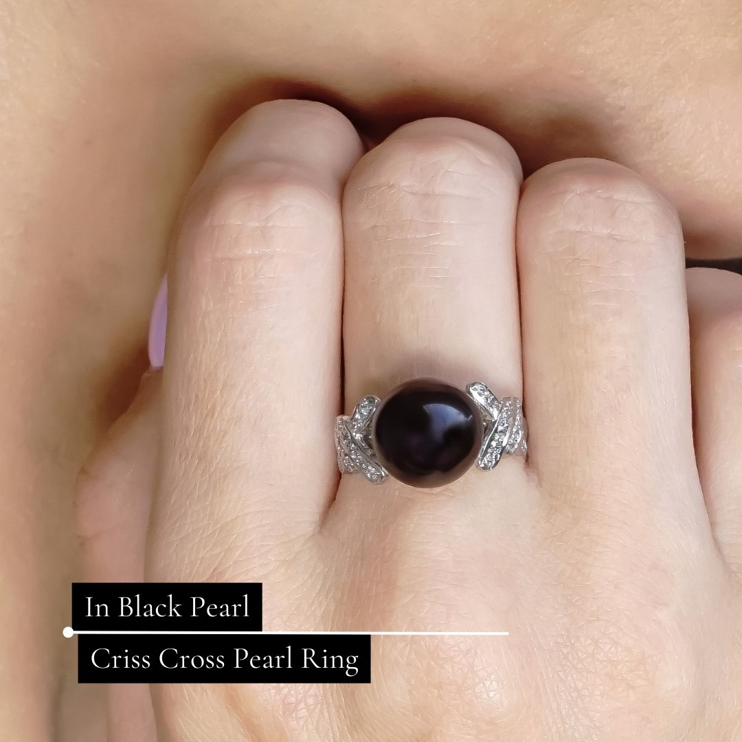 Criss Cross Pearl Ring