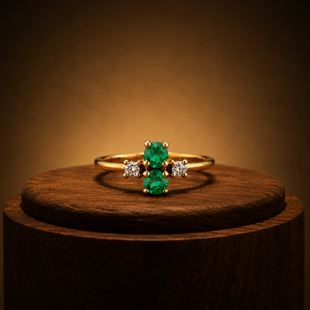Emerald Duo Diamond Ring