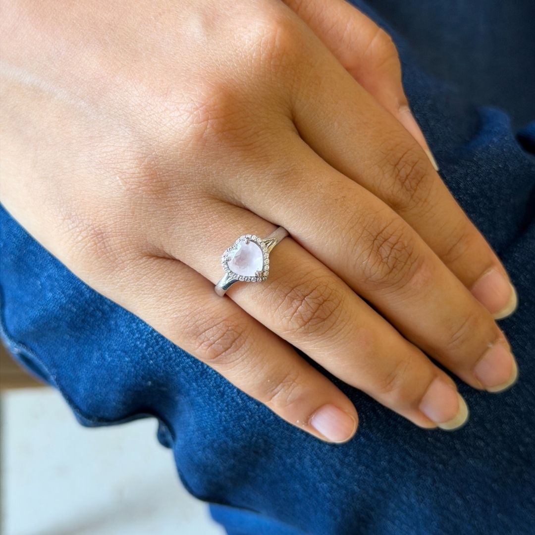 Heart Corallina Ring in Rose Quartz