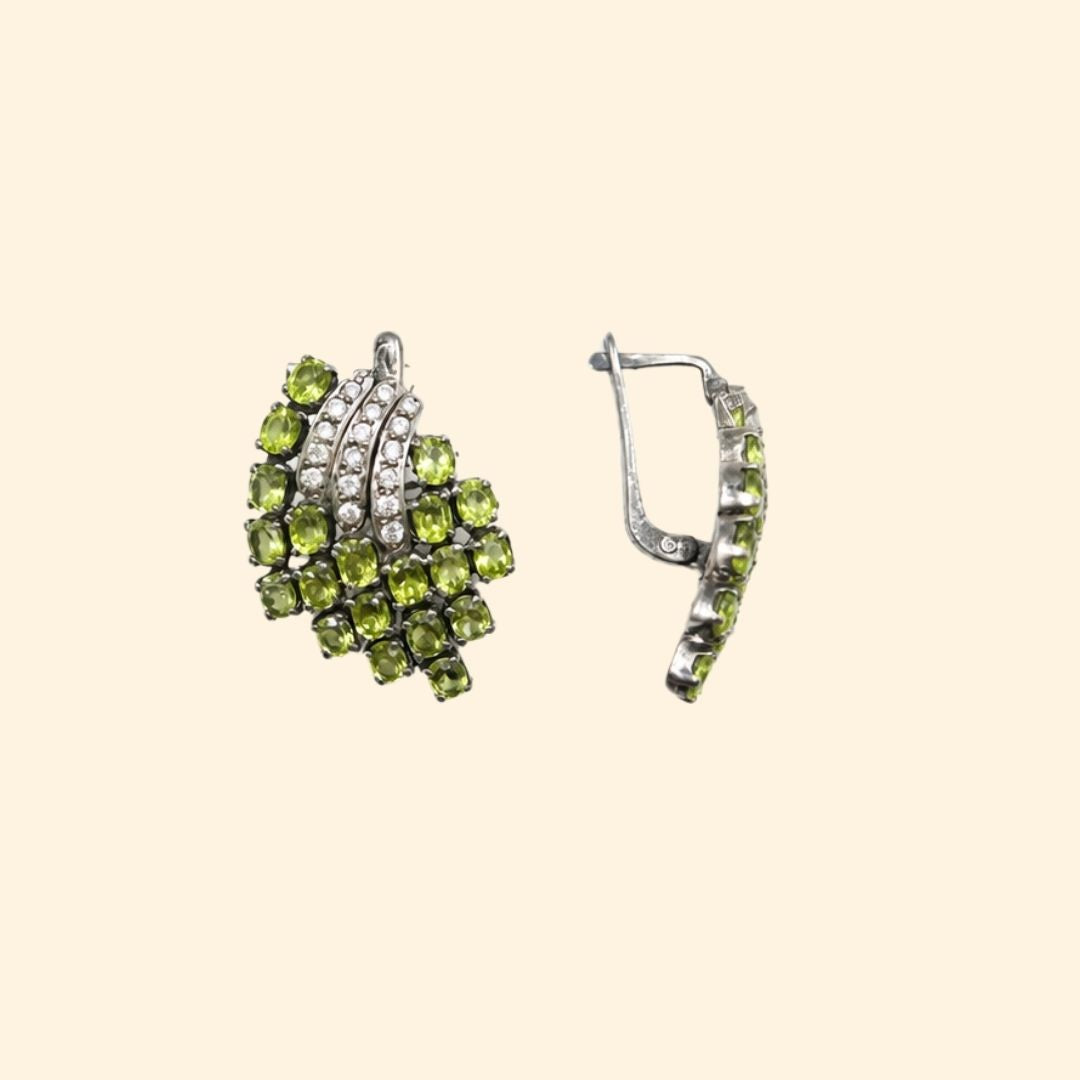 Pavlin Earrings in Peridot