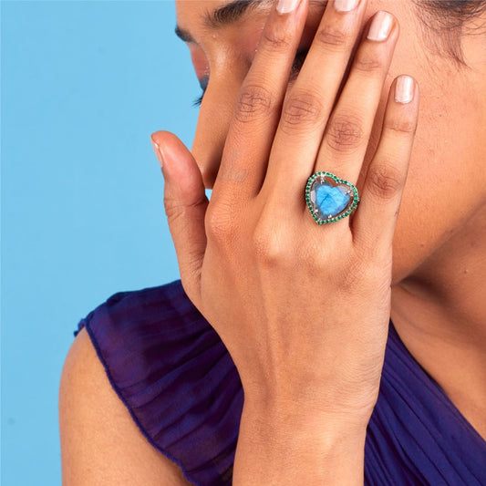 Sweetheart Ring Labradorite