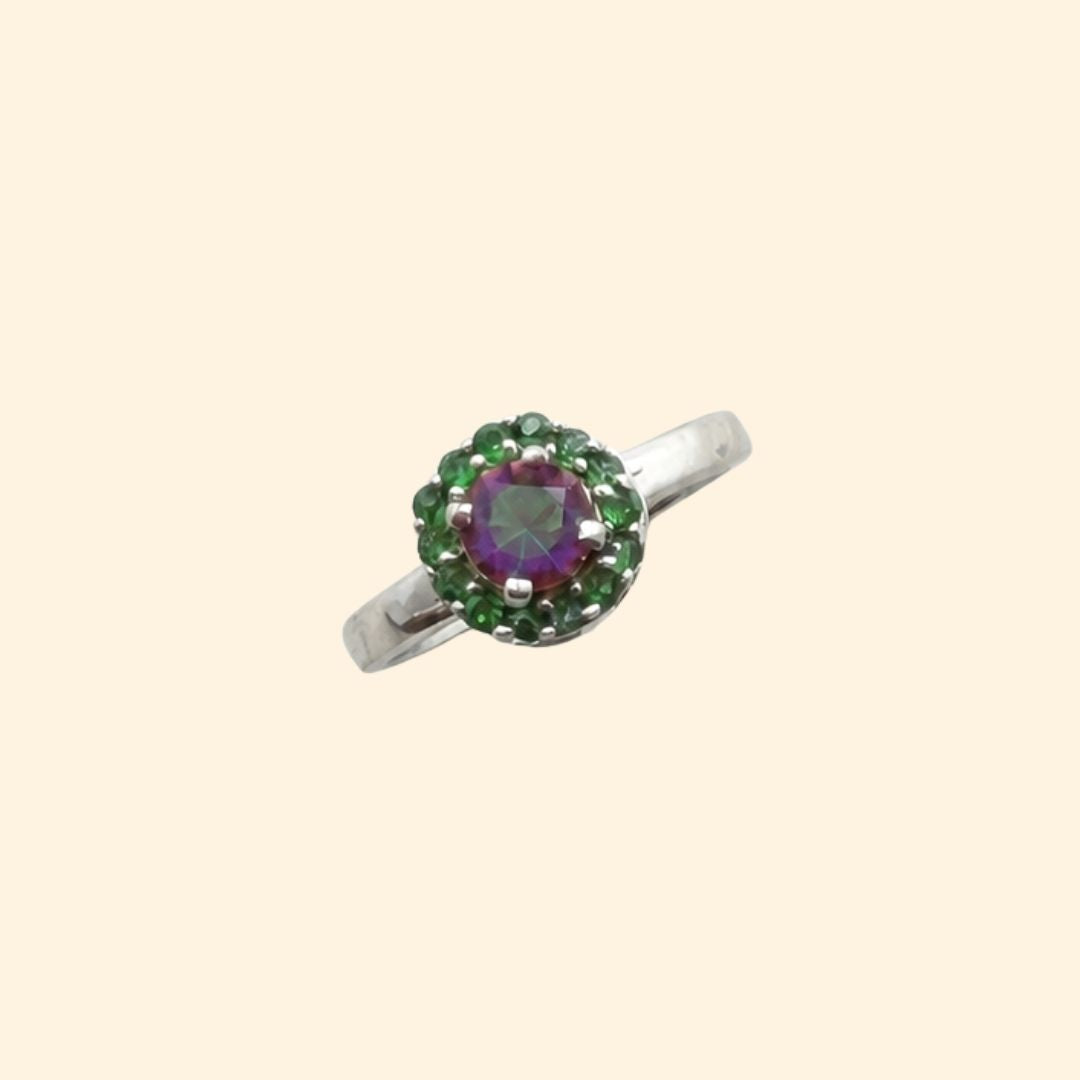 Round Corallina Ring in Mystic Quartz