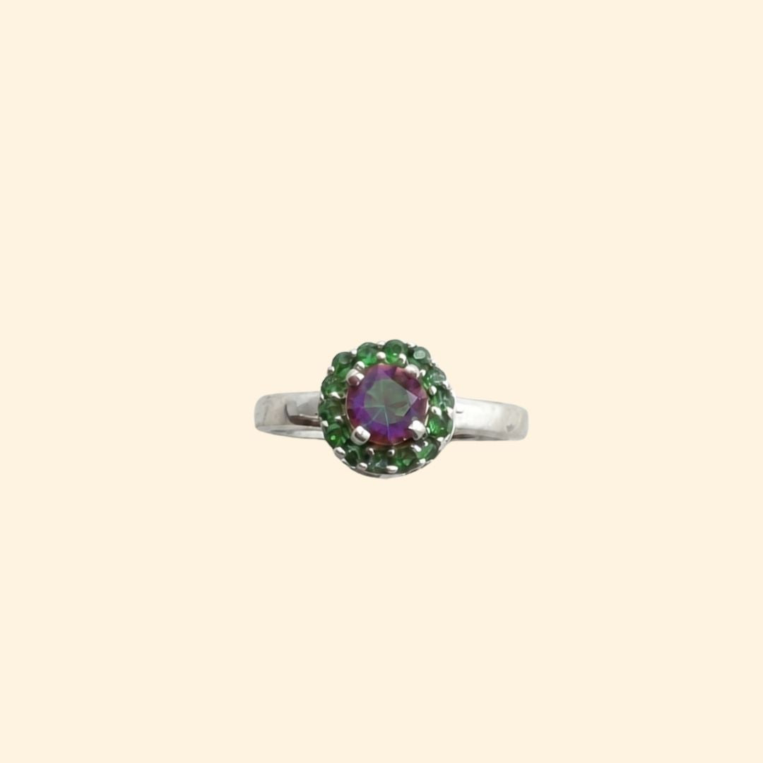 Round Corallina Ring in Mystic Quartz
