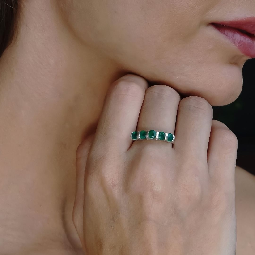 Eternity Ring in Green Onyx