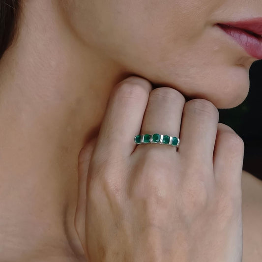 Eternity Ring in Green Onyx