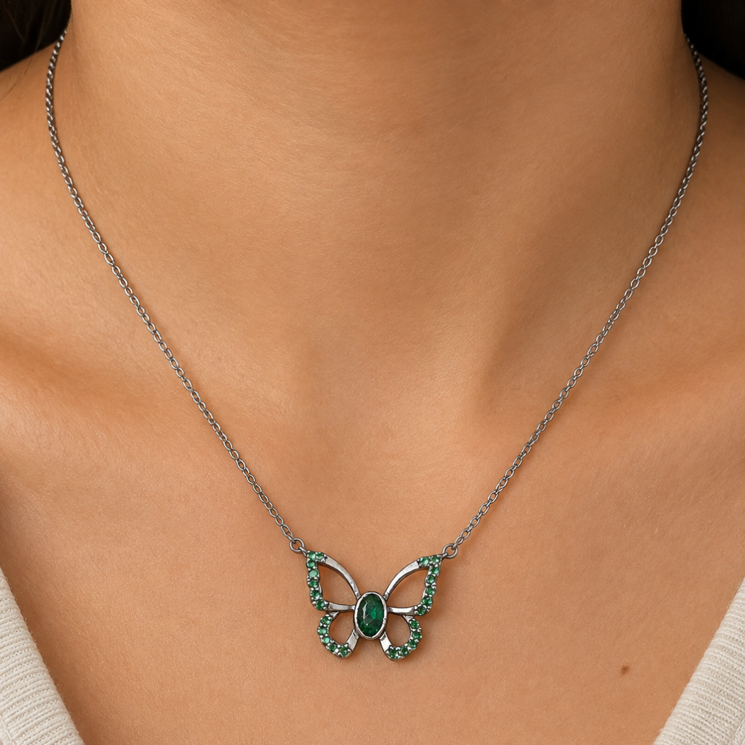 Emerald Radiance Necklace