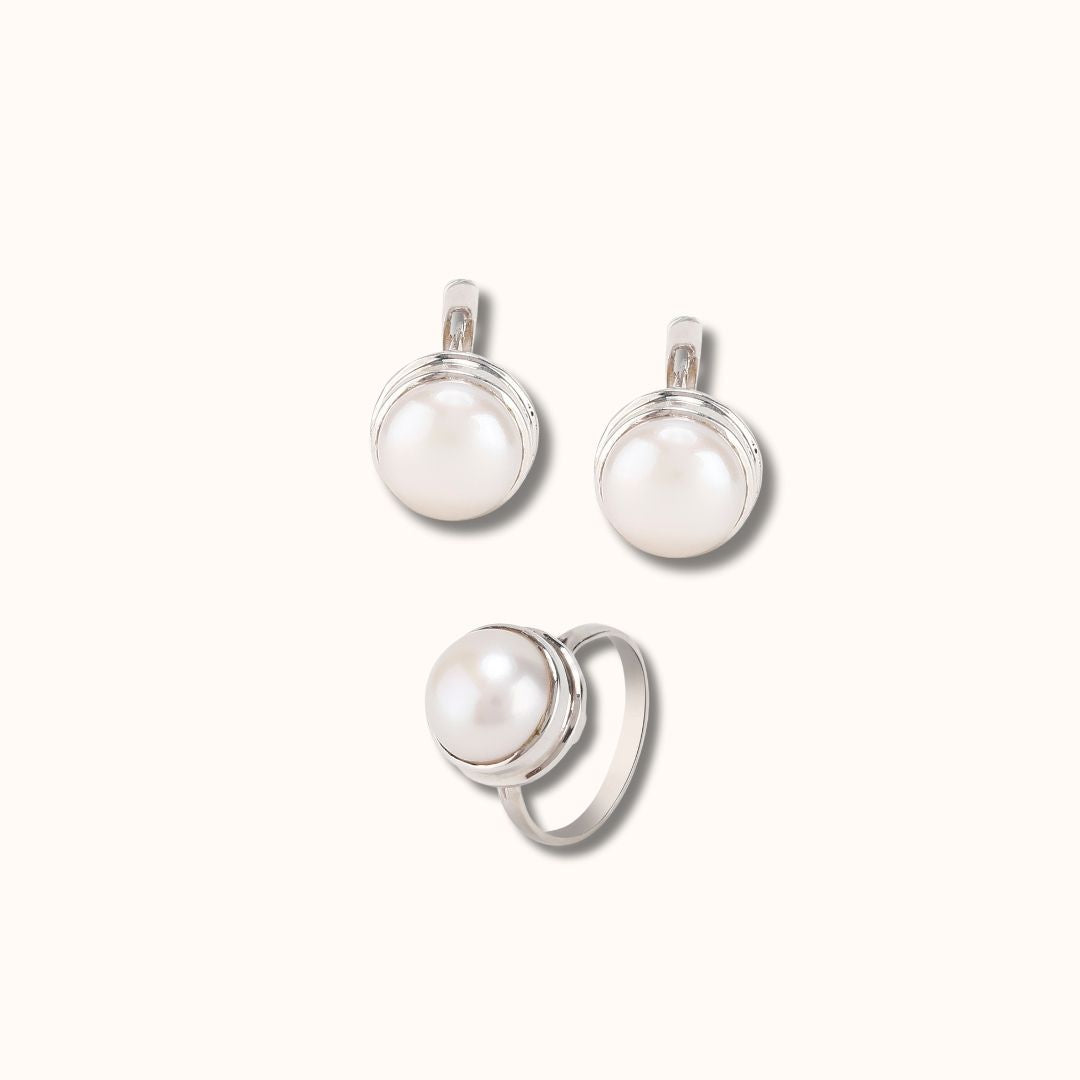 Classic Pearl Ring & Earring Set