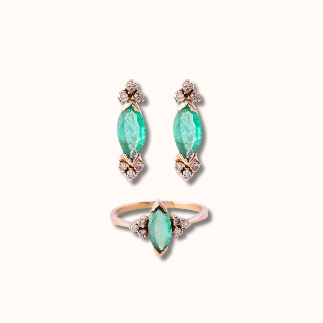 Teardrop Emerald Set