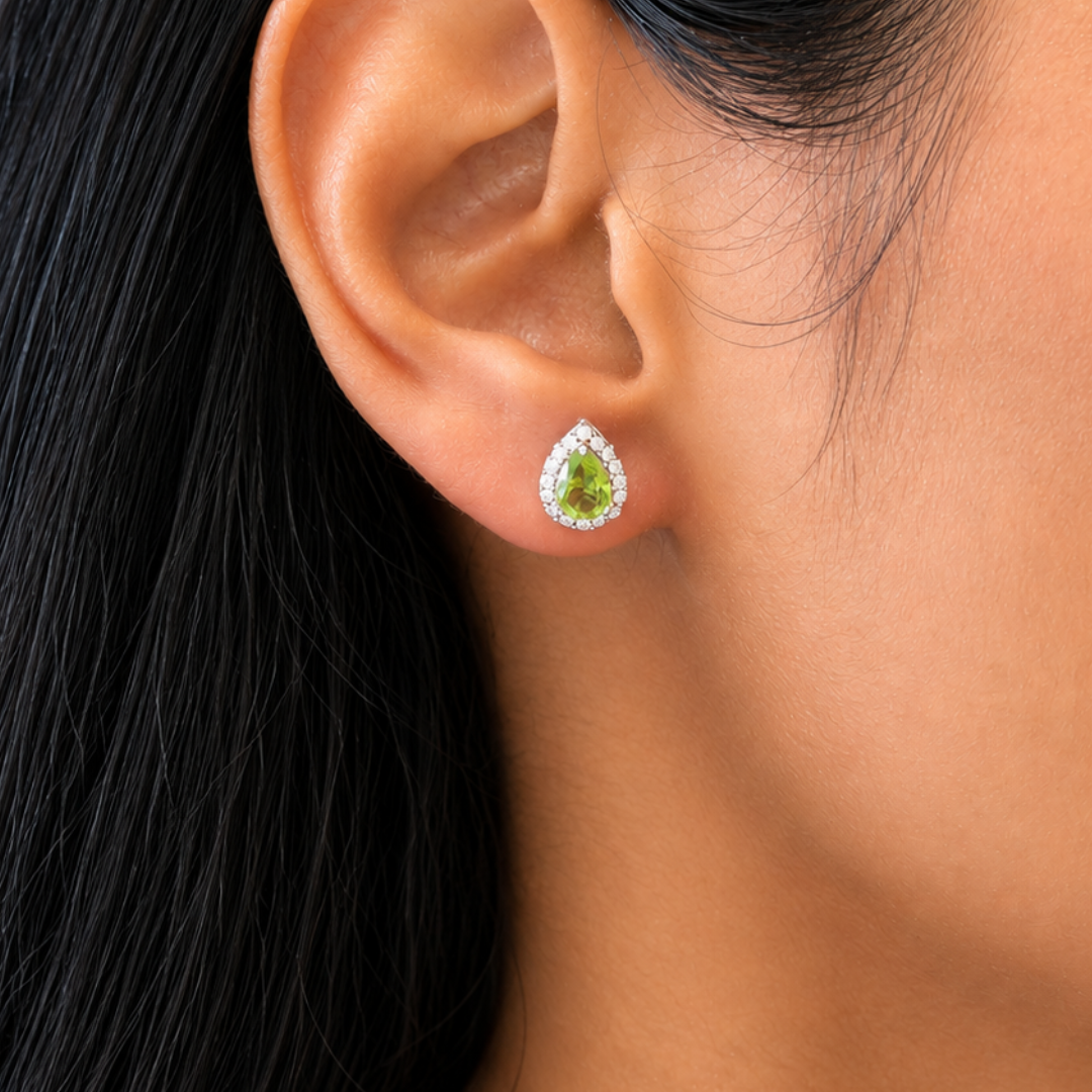 Corallina Pear Earrings in Peridot