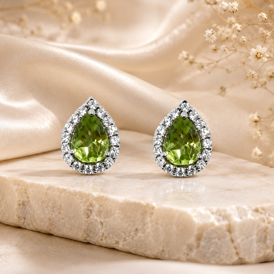Corallina Pear Earrings in Peridot