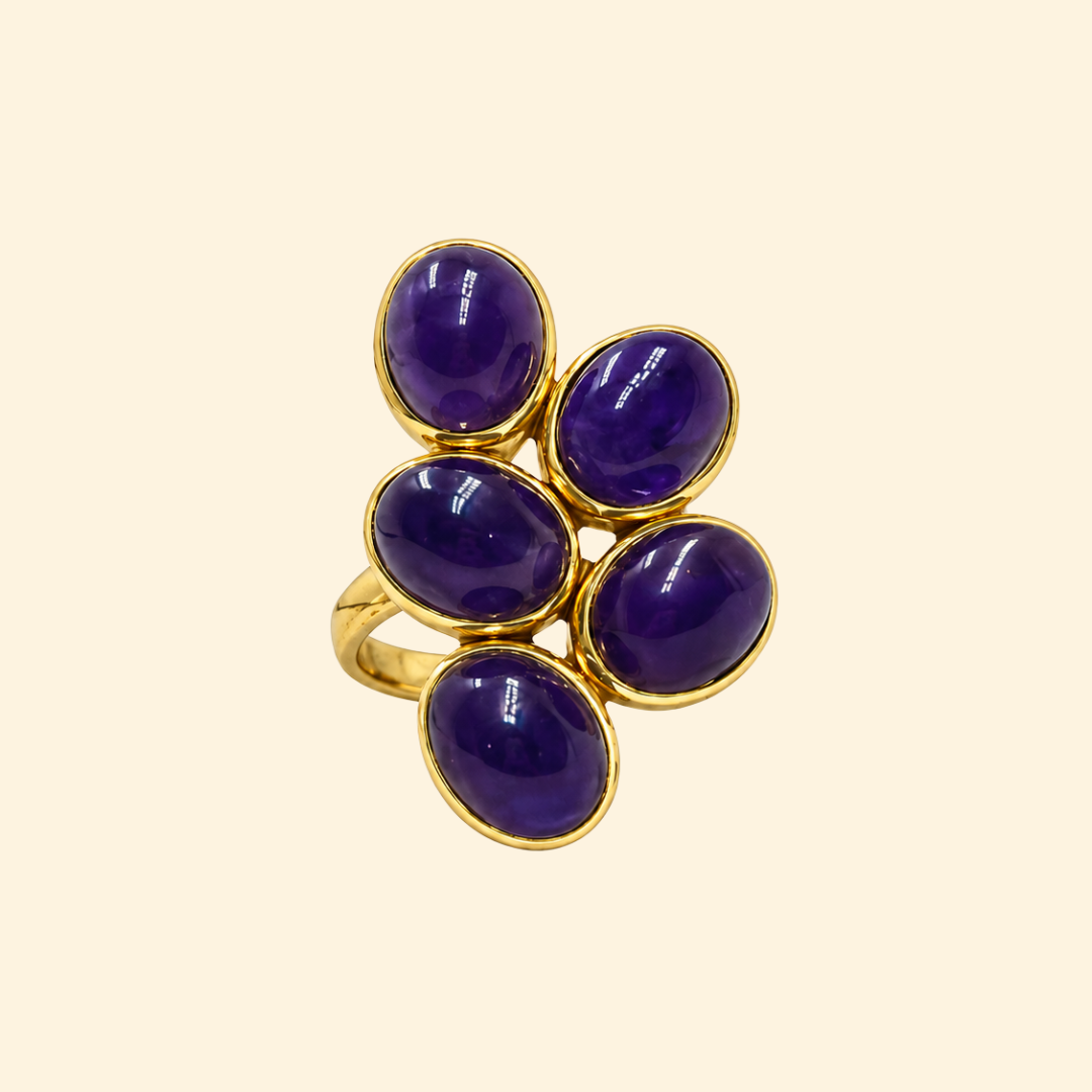 Grape Hanging Ring in Amethyst