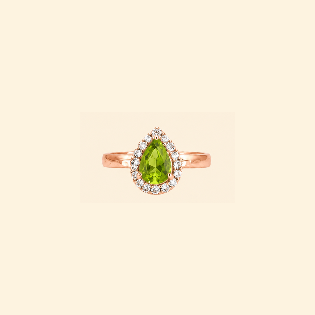 Pear Corallina Ring in Peridot