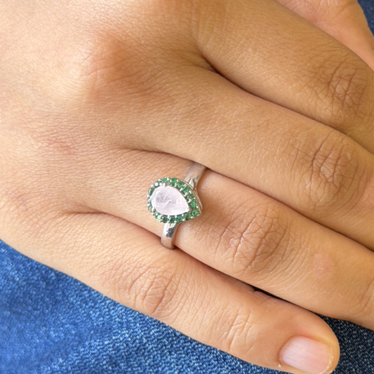 Corallina Pear Rose Quartz Ring