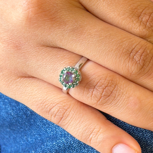 Round Corallina Ring in Mystic Quartz