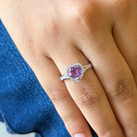 Heart Corallina Ring in Amethyst