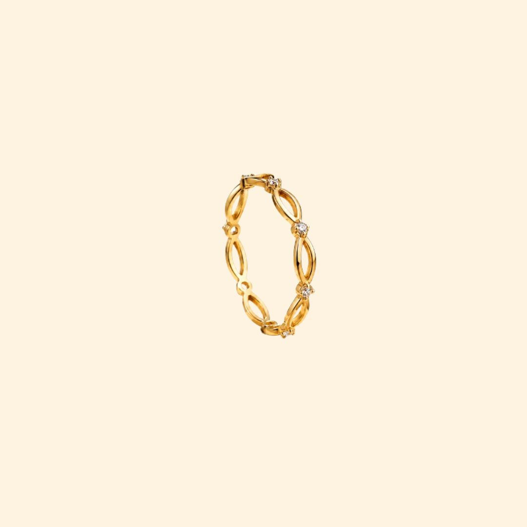 Infinity Twist Diamond Band