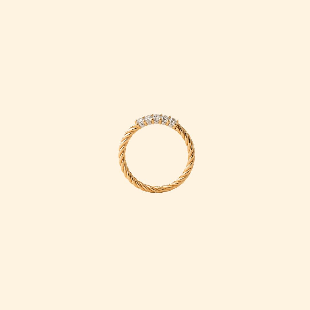 Twisted Five Diamond Band