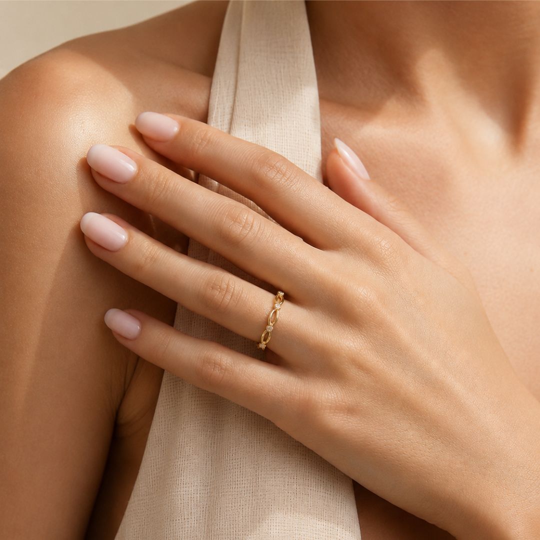Infinity Twist Diamond Band