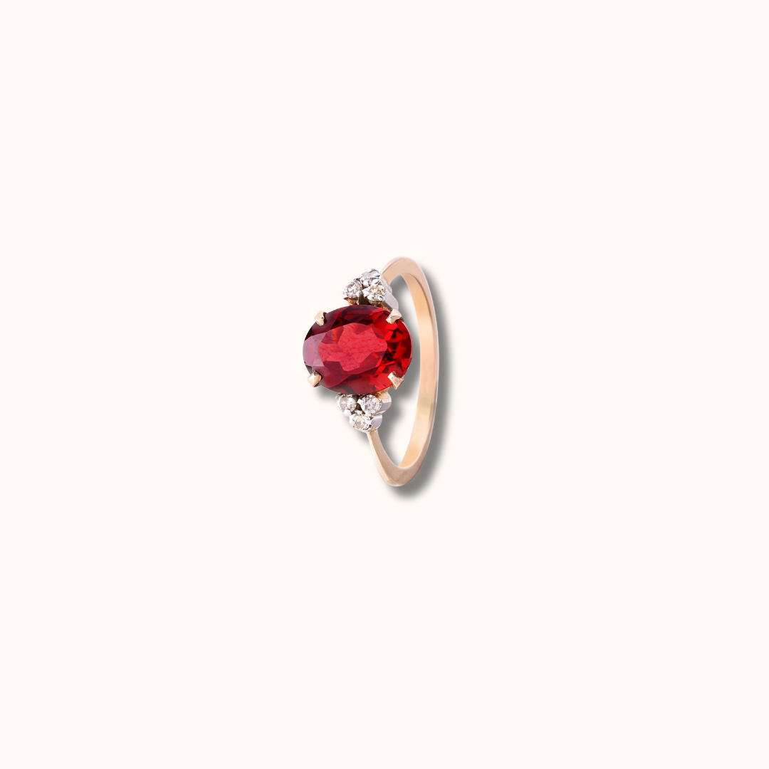 Vintage Garnet Ring