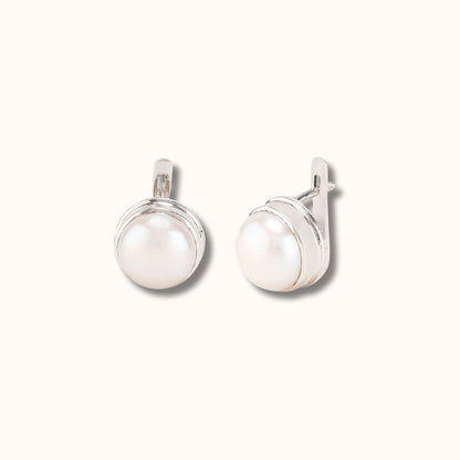 Classic Pearl Earrings