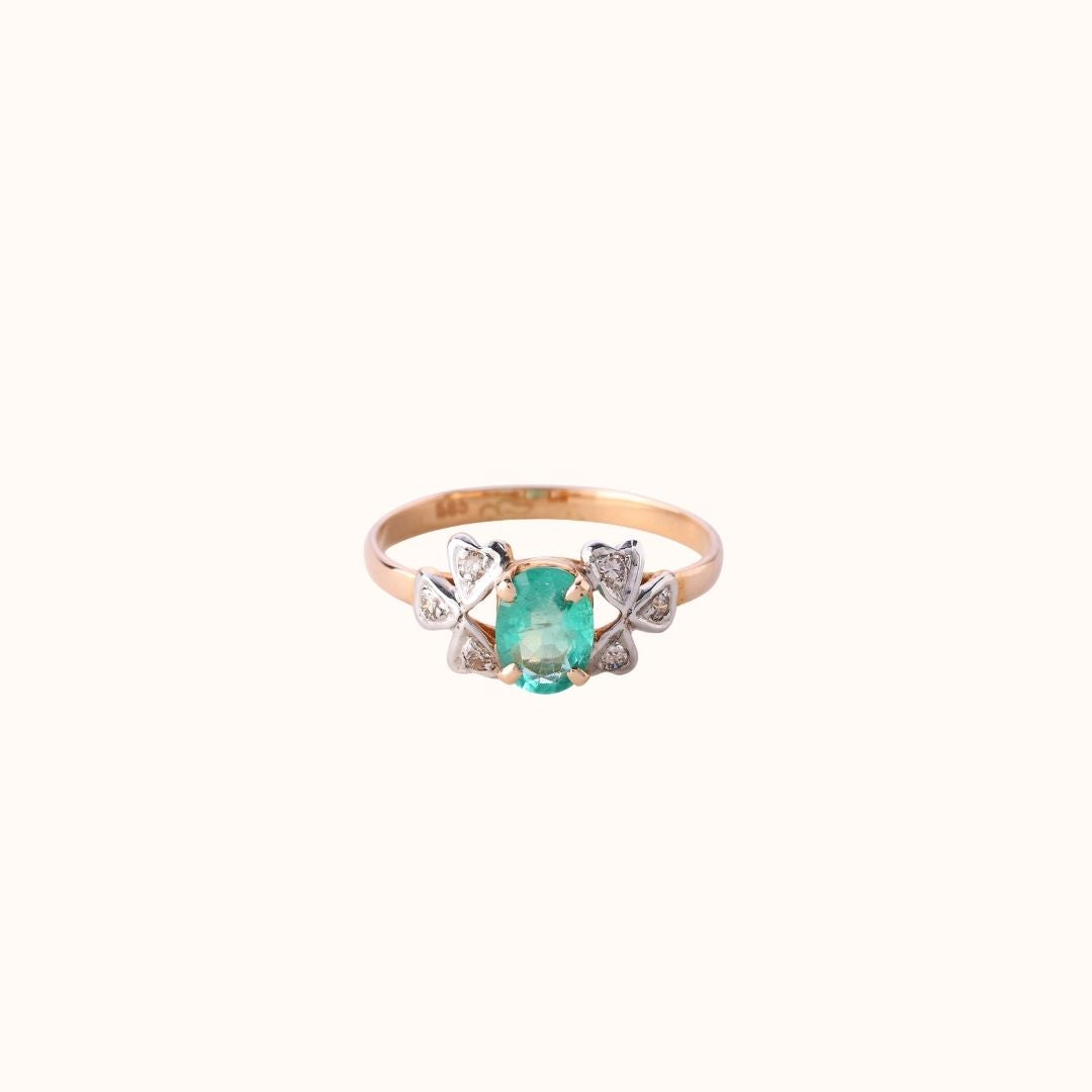 Emerald Cloverleaf Ring