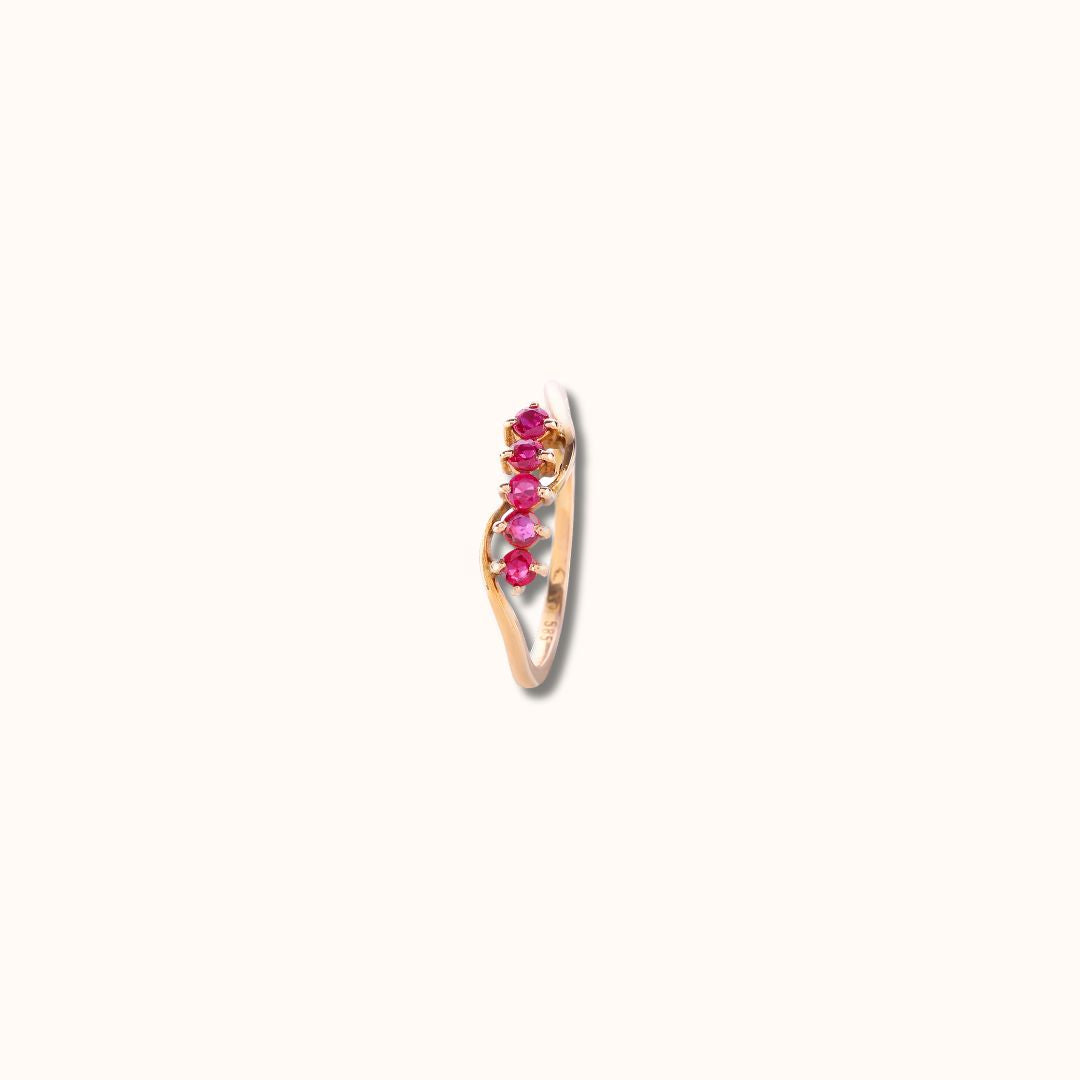 Swirl Ruby Ring