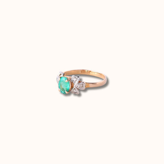 Emerald Cloverleaf Ring